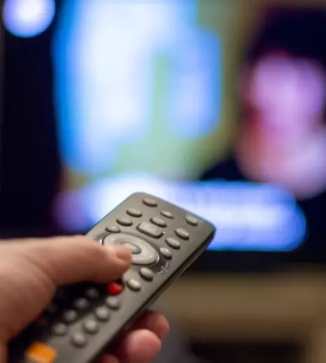 Ce vedem la TV în perioada 17-23 august. „Lanterns”, „Ellis” și filme de colecție pe care nu trebuie să le ratezi