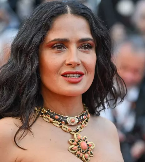 Salma Hayek a devenit bunică la 59 de ani. Prima imagine cu nepotul actriței. Ce alt eveniment a avut loc în mare secret în familia vedetei