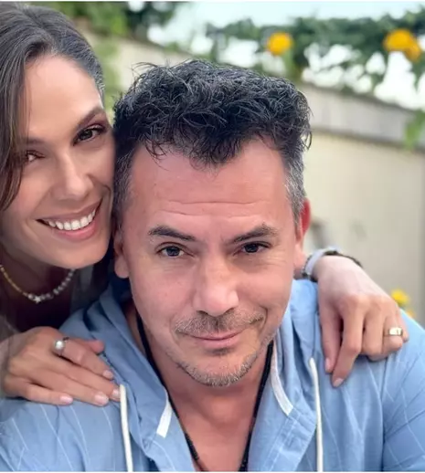 Irina și Răzvan Fodor, întoarcere emoționantă în Grecia după 10 ani. Cum se relaxează în vacanța petrecută pe iaht