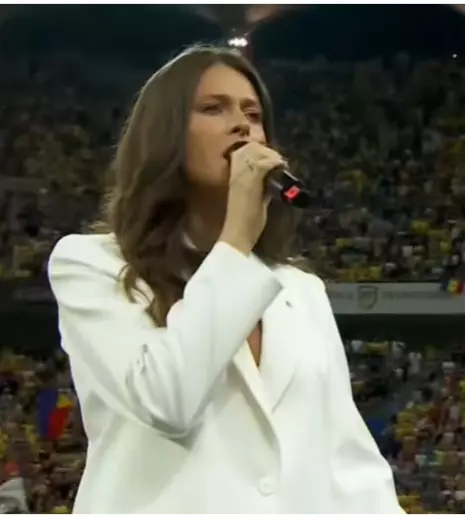 Raluka, emoționată după interpretarea imnului României în fața a 45.000 de spectatori la meciul cu Cipru: „Sincer…”