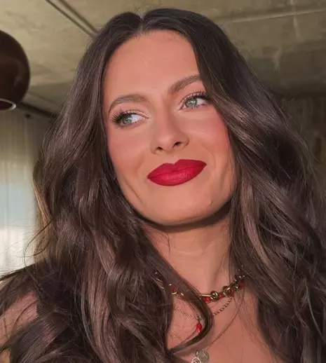 Raluka, vacanță de lux în Kefalonia. Costumul de baie roz cu care artista a făcut furori pe Instagram: „Ca o sirenă!”