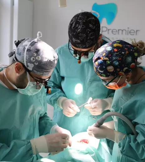 Pe urmele vedetelor  - unde în București poți solicita servicii de stomatologie? 