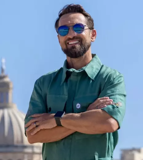 Dani Oțil și motivul neștiut pentru care și-a lăsat barbă: „Lumea zicea că sunt murdar”. Ce legătură are Mihaela Rădulescu cu noul lui look