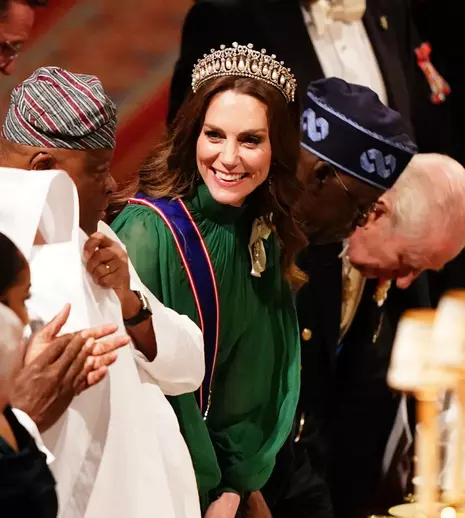 Kate Middleton, apariție spectaculoasă la Castelul Windsor. Semnificația ascunsă a rochiei verzi purtate de Prințesă