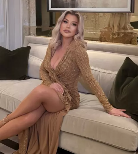 Loredana Groza, în costum de baie animal print în Maldive. Imaginile care i-au lăsat pe fani fără cuvinte