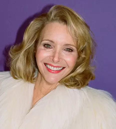 Lisa Kudrow a rupt tăcerea: Suma impresionantă pe care o încasează actorii din „Friends” la 20 de ani de la finalul serialului