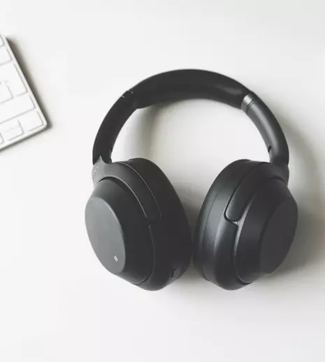 Descopera sunetul perfect oriunde te-ai afla, cu ajutorul accesoriilor portabile