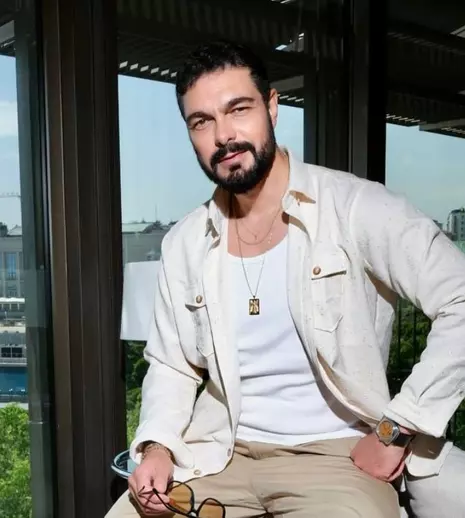 De la actorie la muzică! Halil İbrahim Ceyhan a lansat prima lui piesă și anunță noi proiecte în 2026