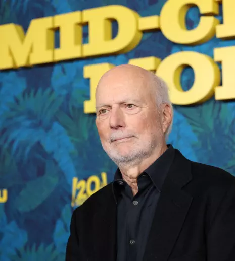 Doliu pentru fanii „Friends”! A murit James Burrows, omul care a schimbat istoria serialelor de comedie. Mesaj emoționant de la Lisa Kudrow