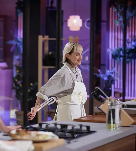 Belinda Liu și Alexandru Mercea au primit șorțul de aur la MasterChef. Au impresionat în același duel