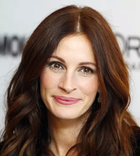 Actriţa Julia Roberts este o mamă severă