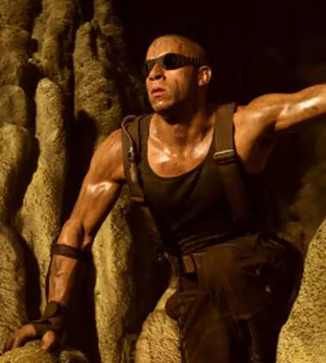 Filmul „Riddick: Bătălia începe” (2004)