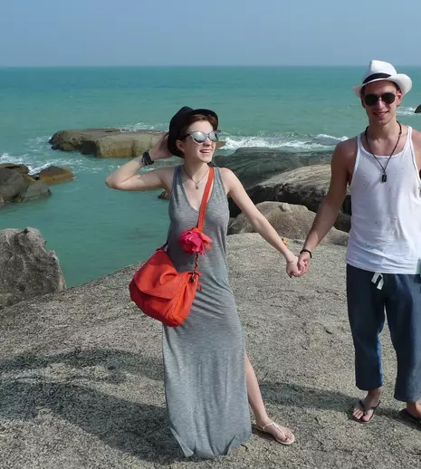 FOTO: Cristina Ciobănaşu şi Vlad Gherman s-au îndrăgostit de Thailanda