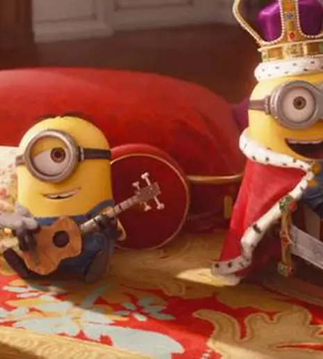 Minionii se bat cu regina Angliei în noul trailer!
