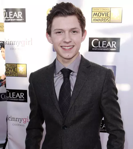 Tom Holland este noul Spider-Man