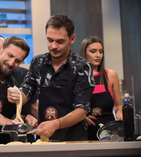 FOTO. Antena 1 pregătește o ediție specială „Chefi la cuțite” cu vedete