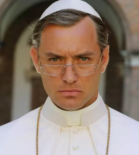 HBO confirmă: se face o continuare a serialului „Tânărul papă” / „The Young Pope”