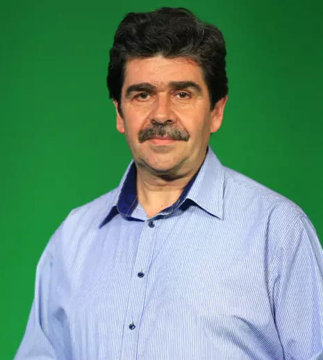 INTERVIU. Despre greșeli de limbă și despre cărți, cu Radu Paraschivescu