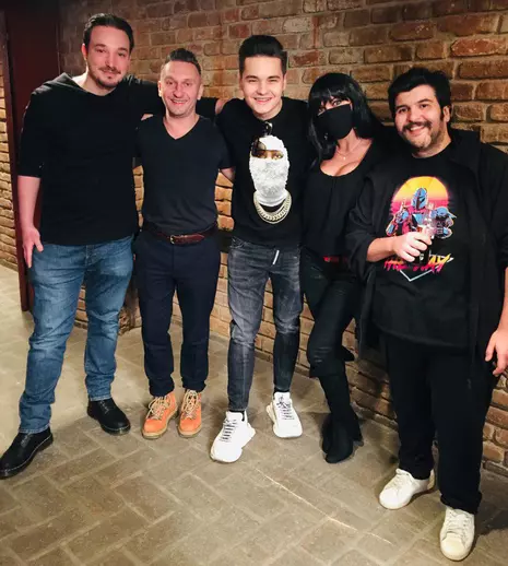 Selly vorbește deschis despre politică, faimă și muzică: „Noi, 5 GANG, suntem primii la muzica făcută în bătaie de joc”