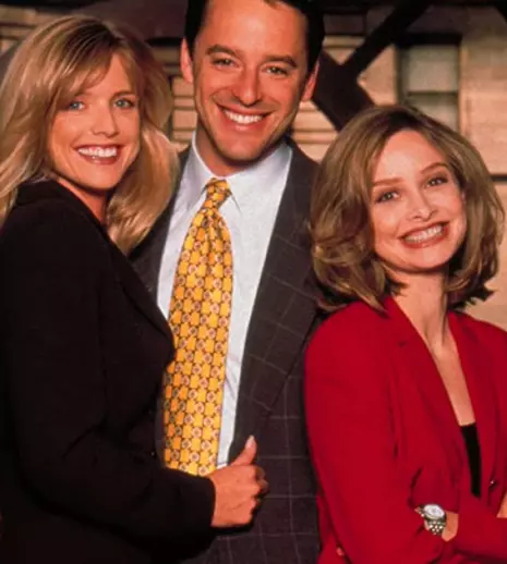 Veste bună pentru nostalgici: celebrul serial al anilor ʼ90, „Ally McBeal”, se pregătește pentru o continuare!