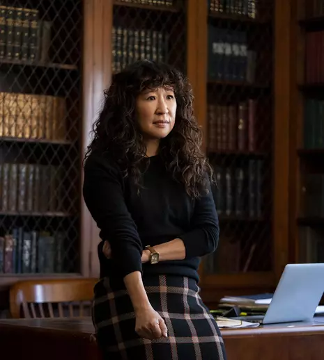 Recomandare Netflix. „Șefa de catedră”, cu Sandra Oh în rol principal. Când începe