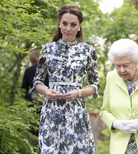 De ce a criticat-o Regina Elisabeta a II-a pe Kate Middleton înainte de nunta cu William