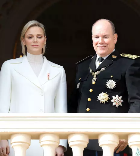 S-a aflat unde e internată Prințesa Charlene de Monaco. Cât costă tratamentul și cum arată clinica