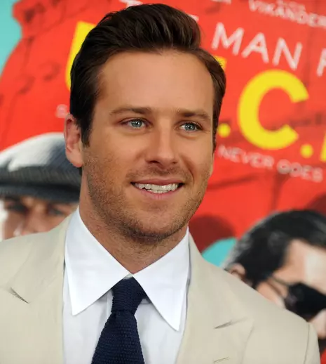 Ce-a fost și ce-a ajuns! Armie Hammer, cel mai căutat actor de la Hollywood, e acum sărac lipit. Ce face ca să se întrețină
