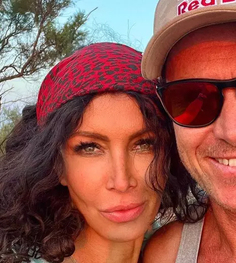 Mihaela Rădulescu și iubitul ei, imagini de vis din vacanță. Felix Baumgartner a făcut kitesurfing în sudul Franței