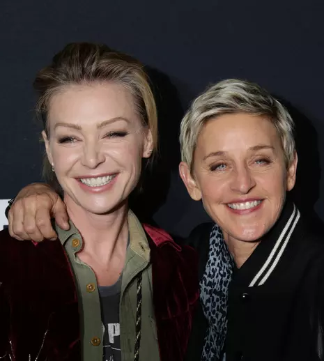 Ellen DeGeneres, imagini rare din casa ei din Anglia. S-a mutat cu Portia de Rossi din SUA după alegerea lui Trump