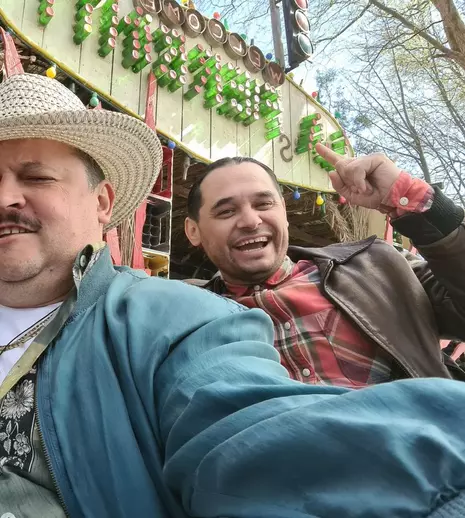 Prietenie pe viață și pe umor! Ce legătură există între Mihai Rait și Mihai Bobonete, dincolo de a fi naș și fin. EXCLUSIV