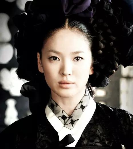 Frumoasa curtezană Hwang Jin Yi, serial coreean la Prima TV. Când va fi difuzat