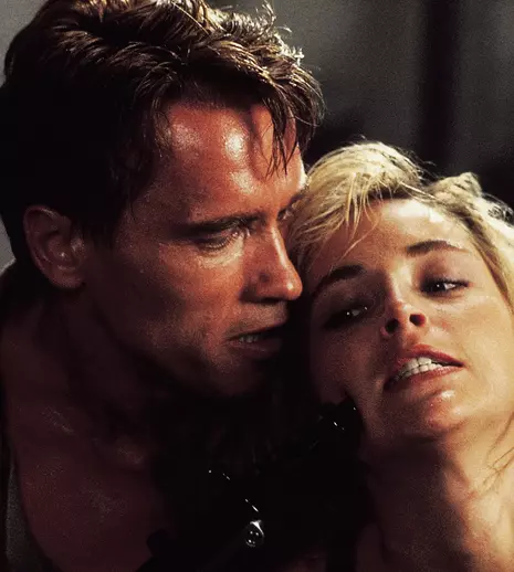 Filme la TV azi, 7 decembrie 2023: „Total Recall”, „Zilele Tunetului”, „La limita extremă”, „Caut cavaler de onoare”