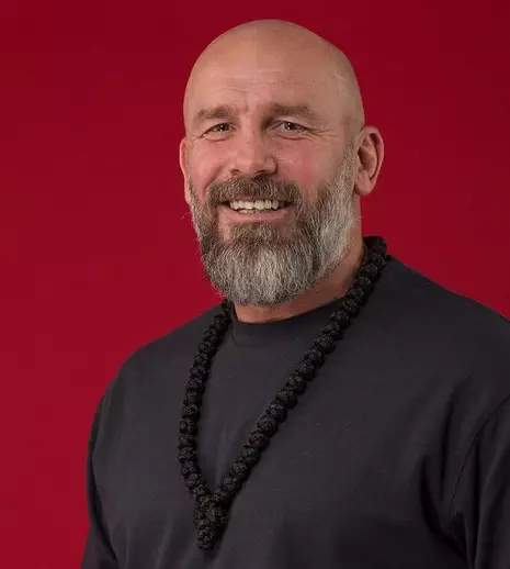Cătălin Zmărăndescu, pasiunea care îi „sperie” internetul în vacanțe. Ce face soțul Luizei când crede că nu-l vede nimeni: „Dacă mă dă vreunul pierdut?”