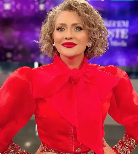 Mirela Vaida, gest emoționant în culisele teatrului! Ce obiecte ține „sub cheie” în cabină de ani de zile