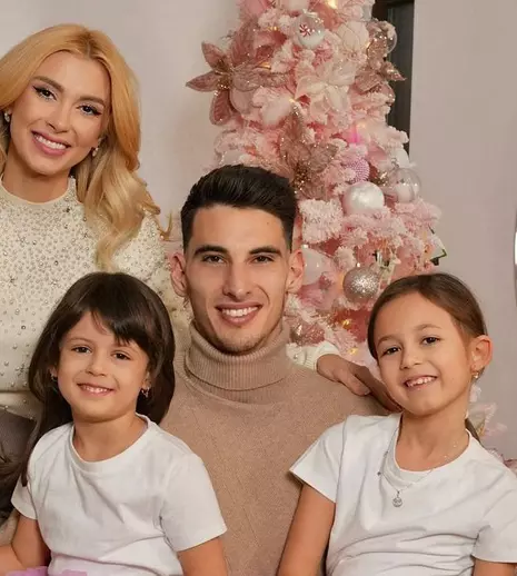 Andreea Bălan, noi detalii despre relația pe care Victor Cornea cu fiicele ei. „Le face pe plac chiar dacă este obosit”