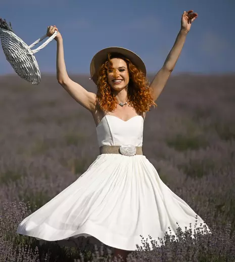 Cine este Michaela Prosan, protagonista din „Iubire cu parfum de lavandă”. În ce alte seriale românești a mai jucat