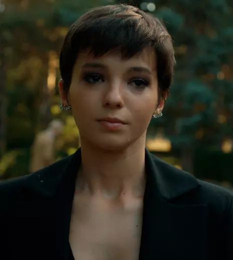 Karina Jianu, o actriță versatilă. În ce nou proiect este implicată protagonista serialului Ana, mi-ai fost scrisă în ADN