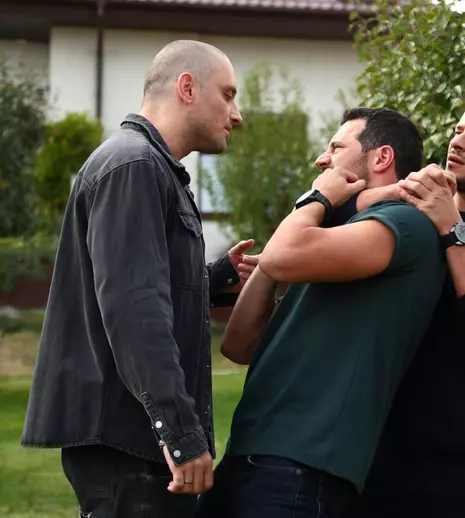 „Iubire cu parfum de lavandă”, episoadele din 17 ianuarie 2025. Ștefan înnebunește de furie când află că Albert și Vali au răpit-o pe Alma
