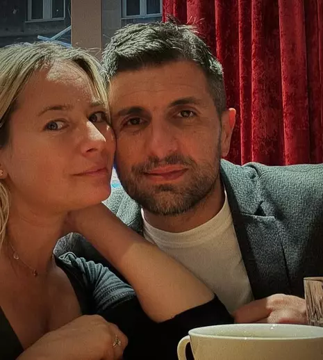 S-a aflat sexul celui de-al cincilea bebeluș al Laurei Cosoi: Declarația neașteptată a lui Cosmin Curticăpean. Cum a dat-o de gol chiar soțul ei