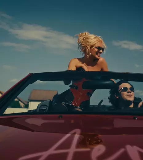 Alexandra Stan revine în forță. Cu ce artist a colaborat pentru piesa „Aer”