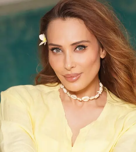 Iulia Vântur, apariție inedită într-un scurtmetraj în limba engleză. Artista joacă alături de un actor indian celebru