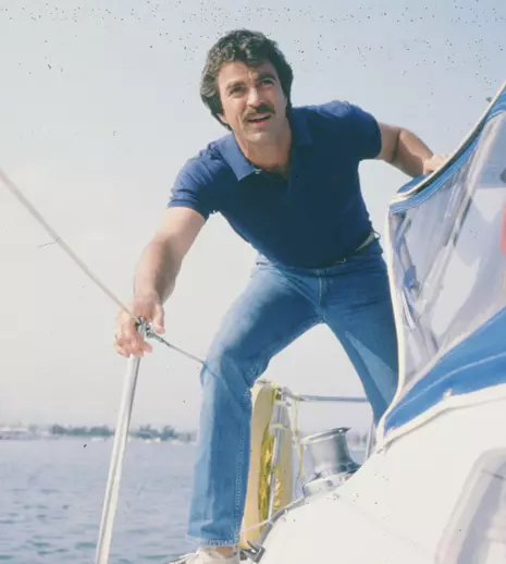 Două premiere de neratat în august la AXN: când încep „A New Life in the Sun” și „Magnum P.I.”