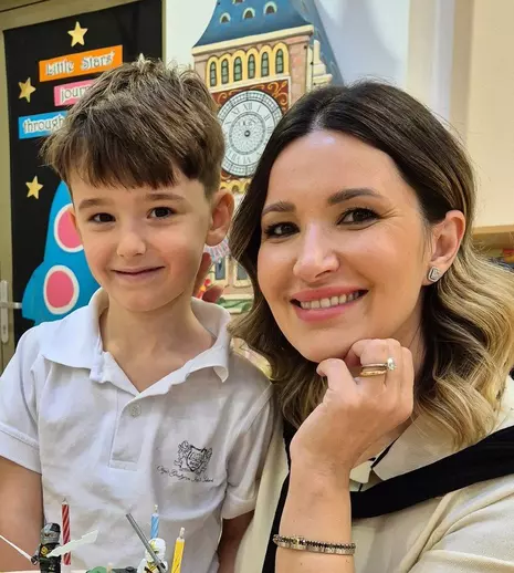 Ela Crăciun și-a sărbătorit fiul. Nicholas a împlinit șapte ani. Ce cadou inedit și-a dorit: „A ținut o campanie agresivă de convingere”