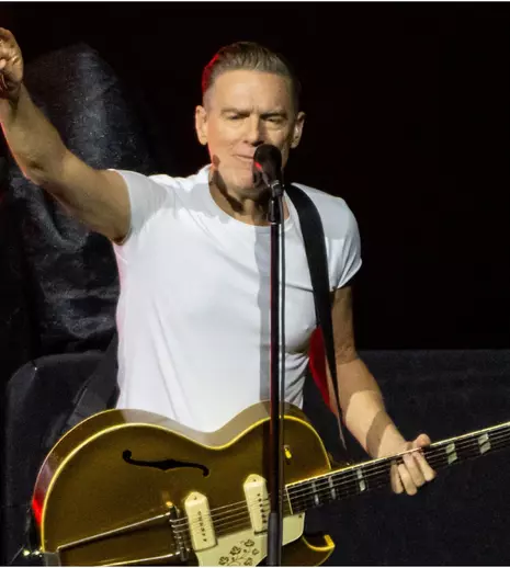 Concert Bryan Adams în România 2026: Data oficială și orașul unde va cânta starul rock în turneul „Roll With The Punches”