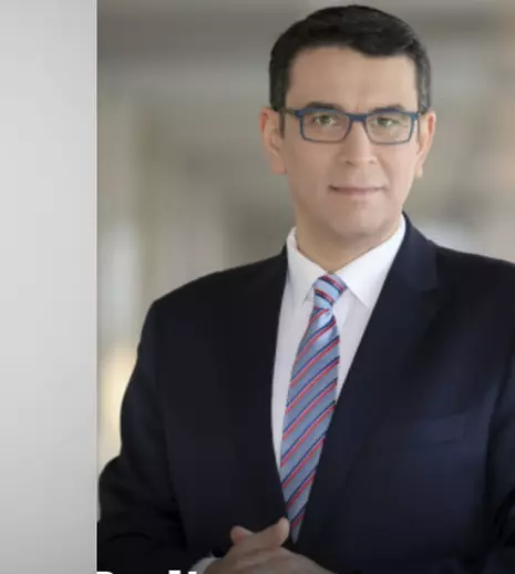 Cosmin Prelipceanu și Teodora Tompea revin la radio, într-un experiment editorial inedit lansat de Grupul Digi. Ce promite proiectul Switch Day