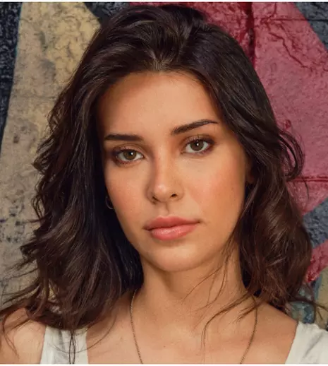 Tragedia care i-a curmat visul: „Polițista” Songül din „O nouă șansă” a învățat să meargă din nou la 12 ani