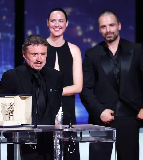 Cristian Mungiu a scris din nou istorie la Cannes! Discursul puternic de pe scenă după câștigarea Palme d'Or 2026