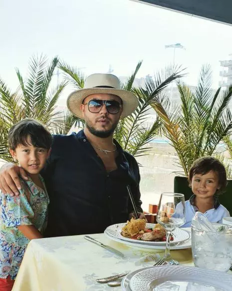 Gabi-Bădălău-și-copiii