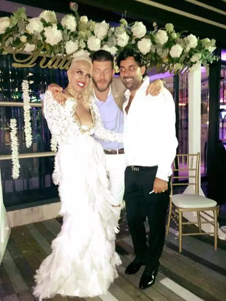 14194292_10154457756607902_1905890429_n-465x620